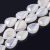 Aura kvarc ásványgyöngy - 16x12x5mm-es lapos csepp - 1db