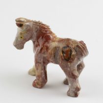 Zsírkőből faragott ló szobor - kicsi - kb. 3x4x1,5cm-es