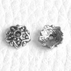   Tibeti stílusú fém gyöngykupak - antik ezüst színű 7,5mm-es