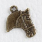   Tibeti stílusú fém medálka / fityegő - antik bronz színű 21x17mm-es lófej